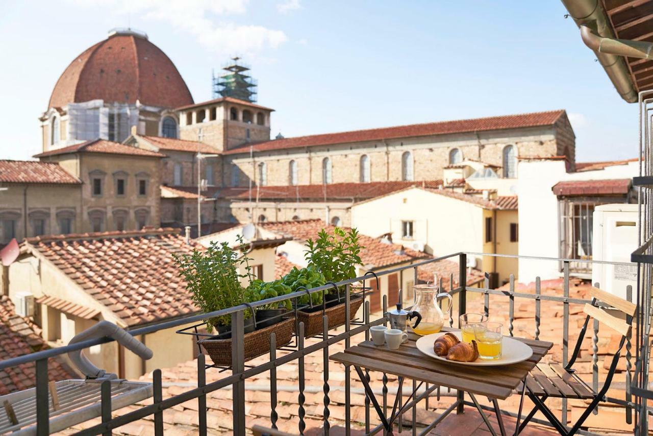 One Of A Kind Near The Duomo W/Balcony Palace Apt Florenz Exterior foto